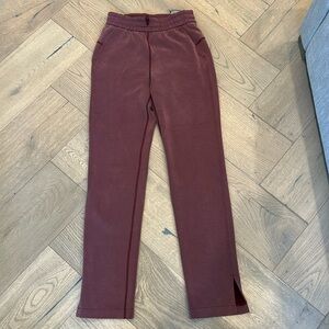Lululemon Softstreme High-rise Pant size 2